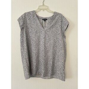 Hilary Radley Women's White Sleeveless V-Neck Blouse Shirt Size XXL